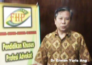 Dr. Erwan Yuris Ang
